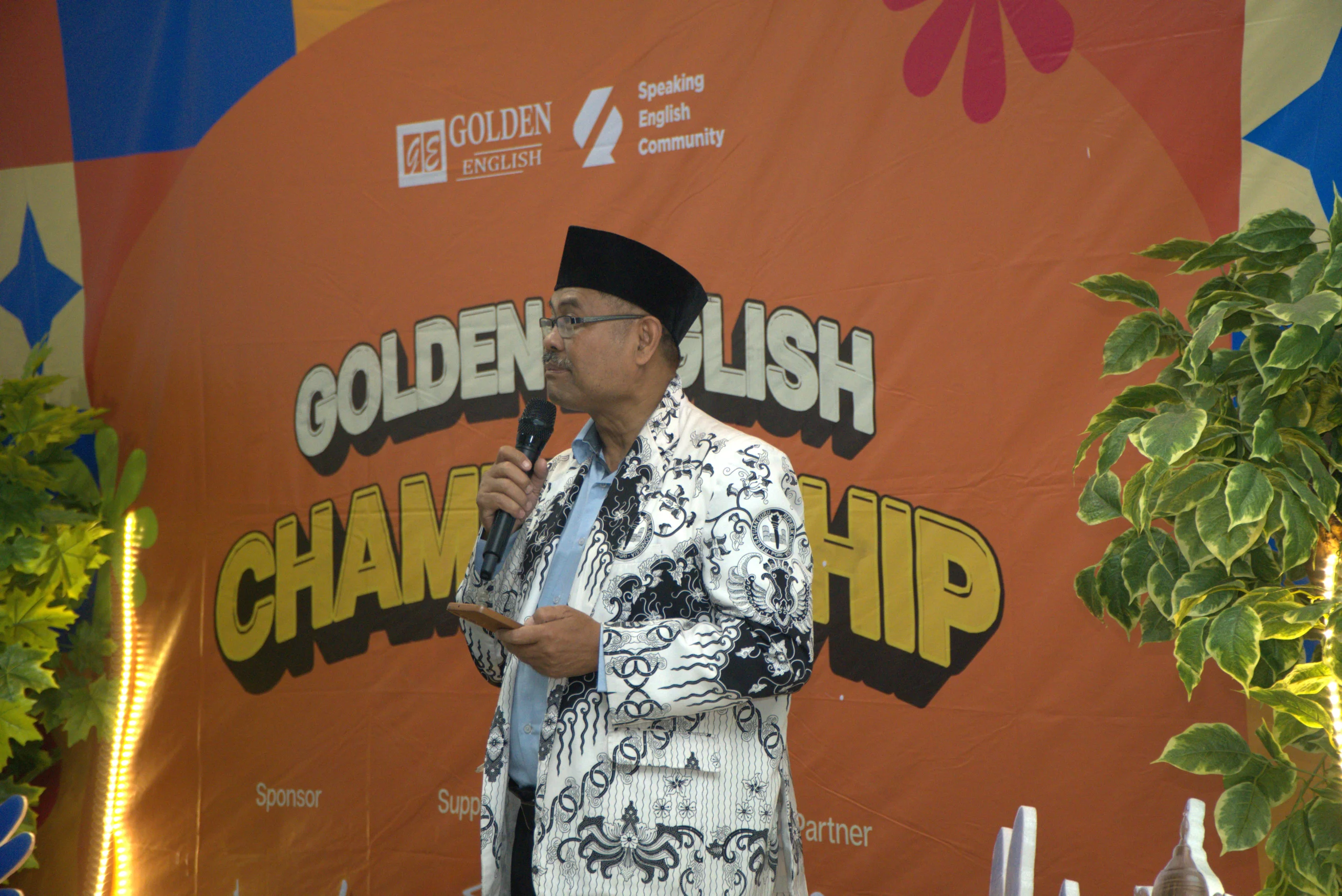 ketua pgri kota bekasi
